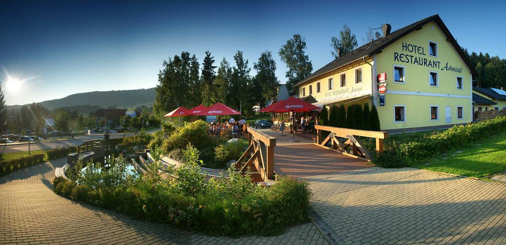 Hotel Admiral Lipno nad Vltavou Exterior photo